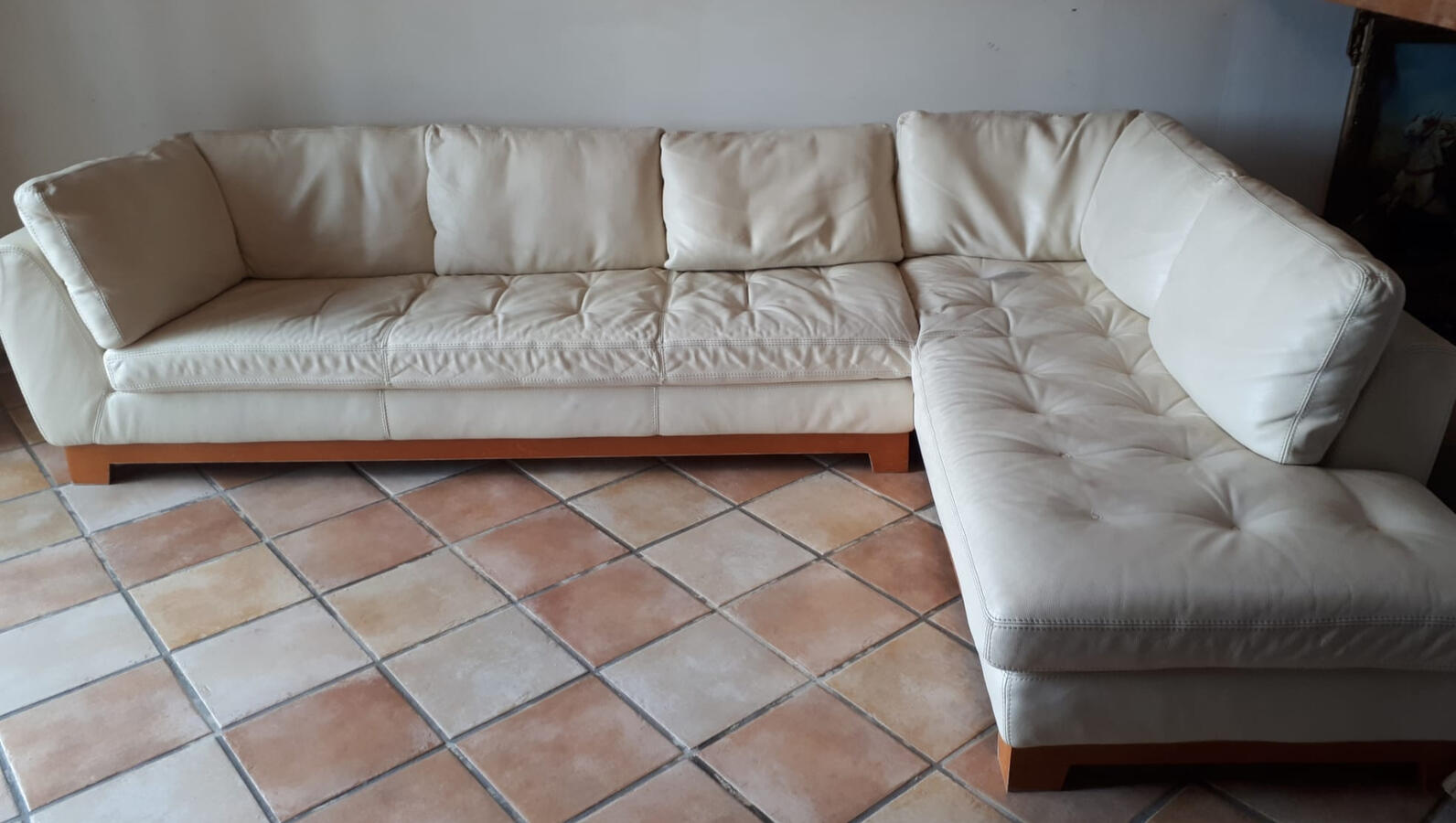 Canapé cuir Roche Bobois 6 places / Changement des sangles et garniture des coussins de dossier